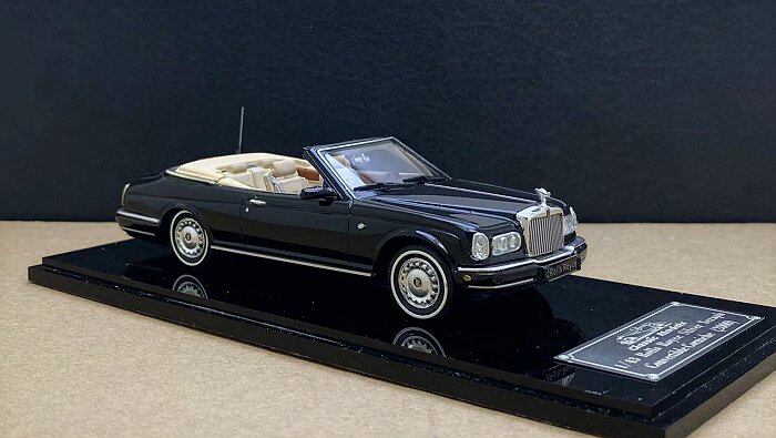 1:43 Rolls- Royce Silver Seraph CORNICHE (2000-2002)