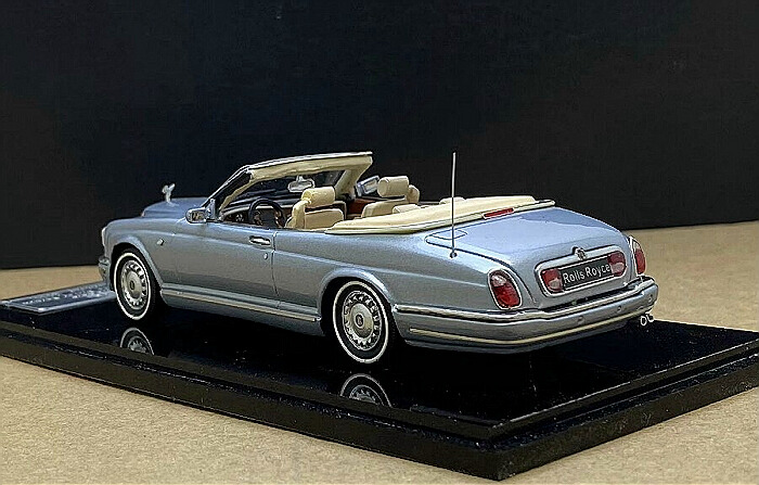 1:43 Rolls- Royce Silver Seraph CORNICHE (2000-2002)