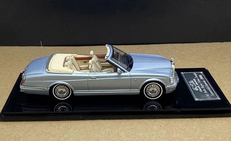 1:43 Rolls- Royce Silver Seraph CORNICHE (2000-2002)