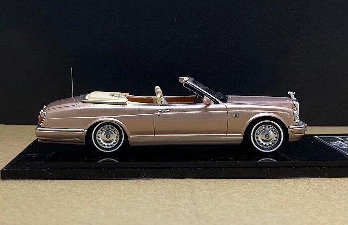 1:43 Rolls- Royce Silver Seraph CORNICHE (2000-2002)