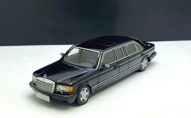 1/43 Mercedes-Benz W126 series AMG 560SEL Limousine 1990