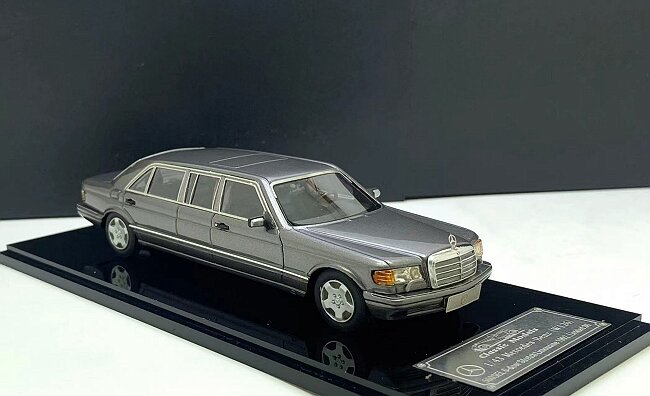 1/43 Mercedes-Benz W126 Series AMG 560SEL Limousine 1990