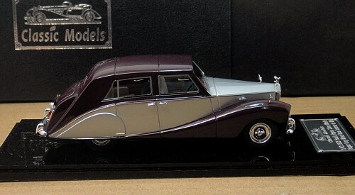 1/43 Rolls-Royce 1953 Silver Wraith Hooper Long Wheel Basge Seda