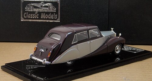 1/43 Rolls-Royce 1953 Silver Wraith Hooper Long Wheel Basge Seda