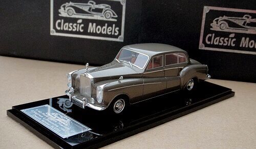 1/43 Rolls-Royce Phantom V Chapron Limousine 1961 Chassis 5LAT50