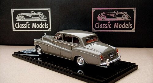 1/43 Rolls-Royce Phantom V Chapron Limousine 1961 Chassis 5LAT50